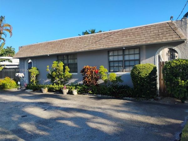 1008 NE 34th Ct , Unit A, Oakland Park, FL 33334