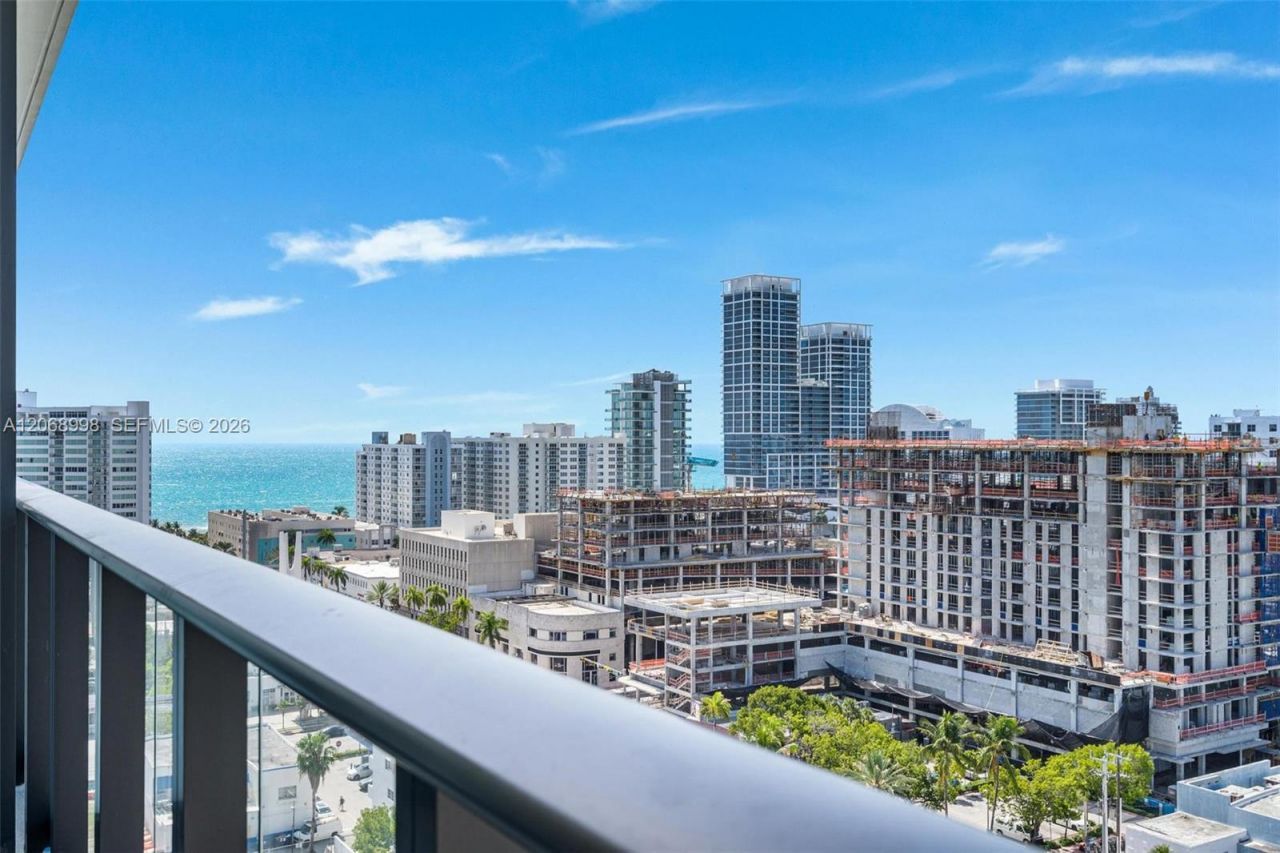 580 72nd St , Unit 1410, Miami Beach, FL 33141 Photo