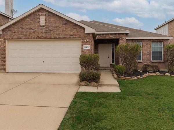 10124 Pear Street, Fort Worth, TX 76244