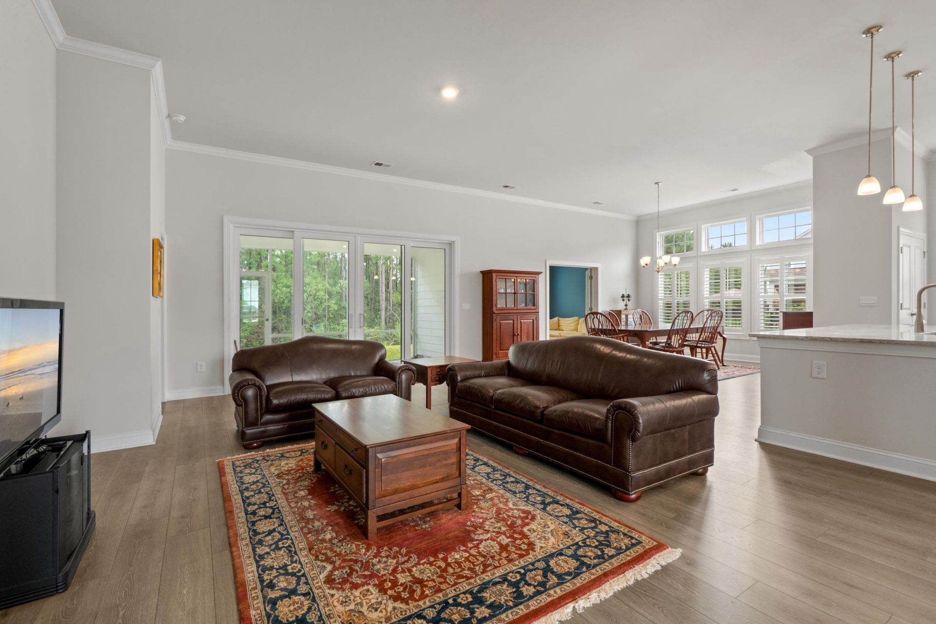 1516 Silver Grass Ct. Photo 7