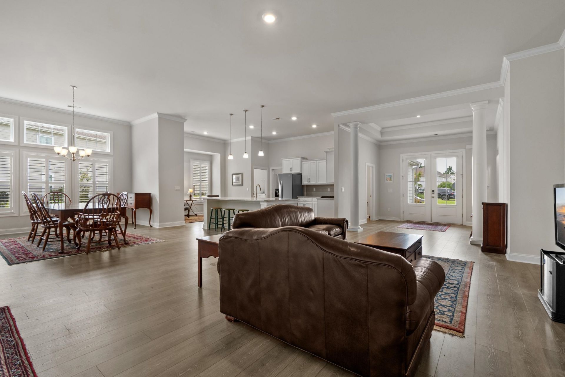 1516 Silver Grass Ct. Photo 9