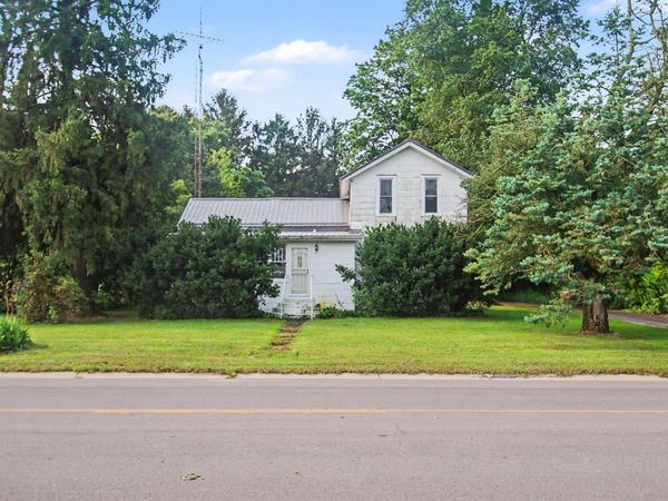 62835 Red Arrow Highway, Hartford, MI 49057