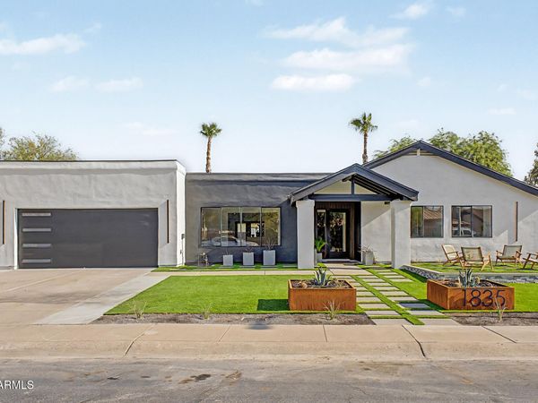 1835 E MANHATTON Drive, Tempe, AZ 85282