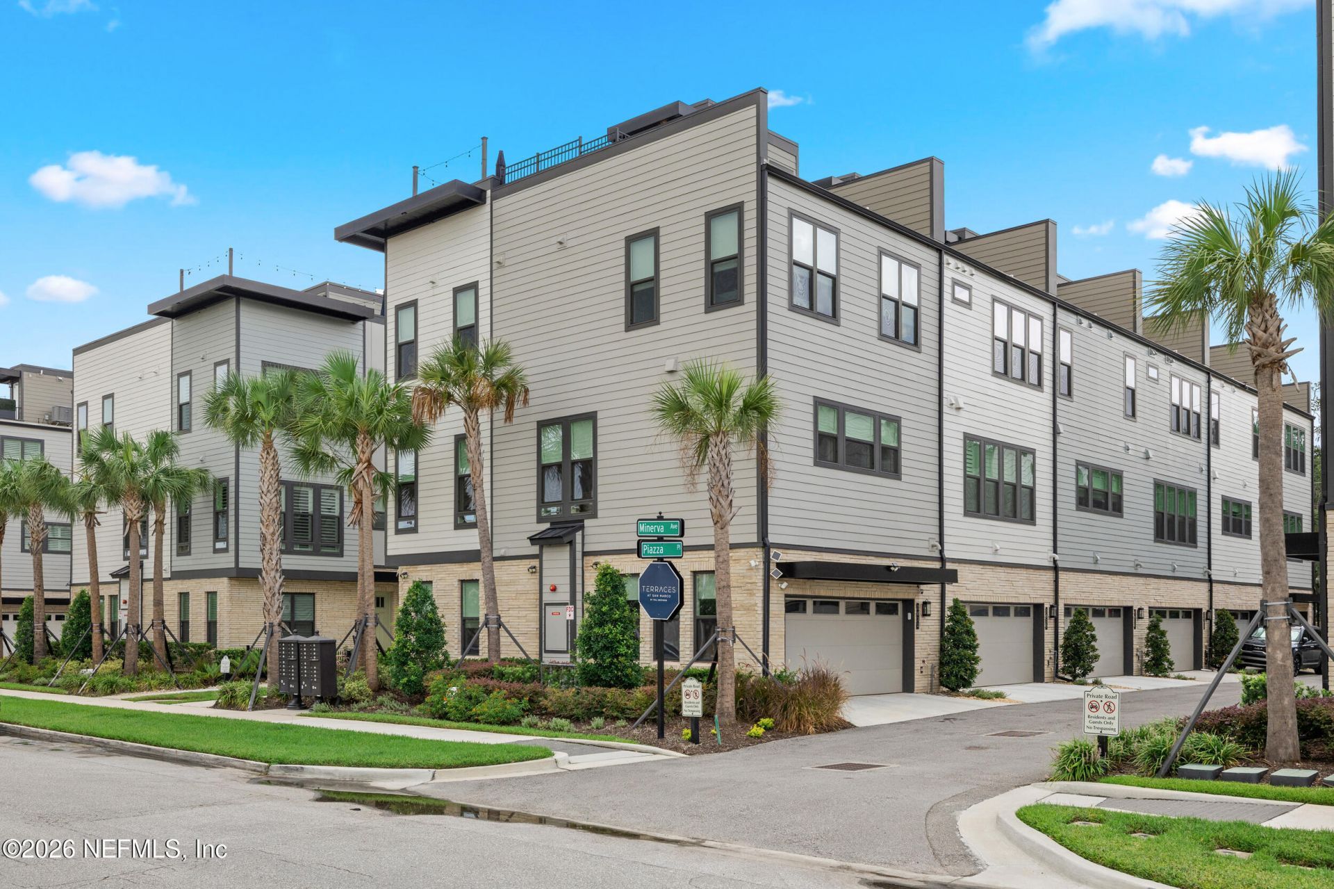 1611 Piazza Place, Jacksonville, FL 32207 Photo