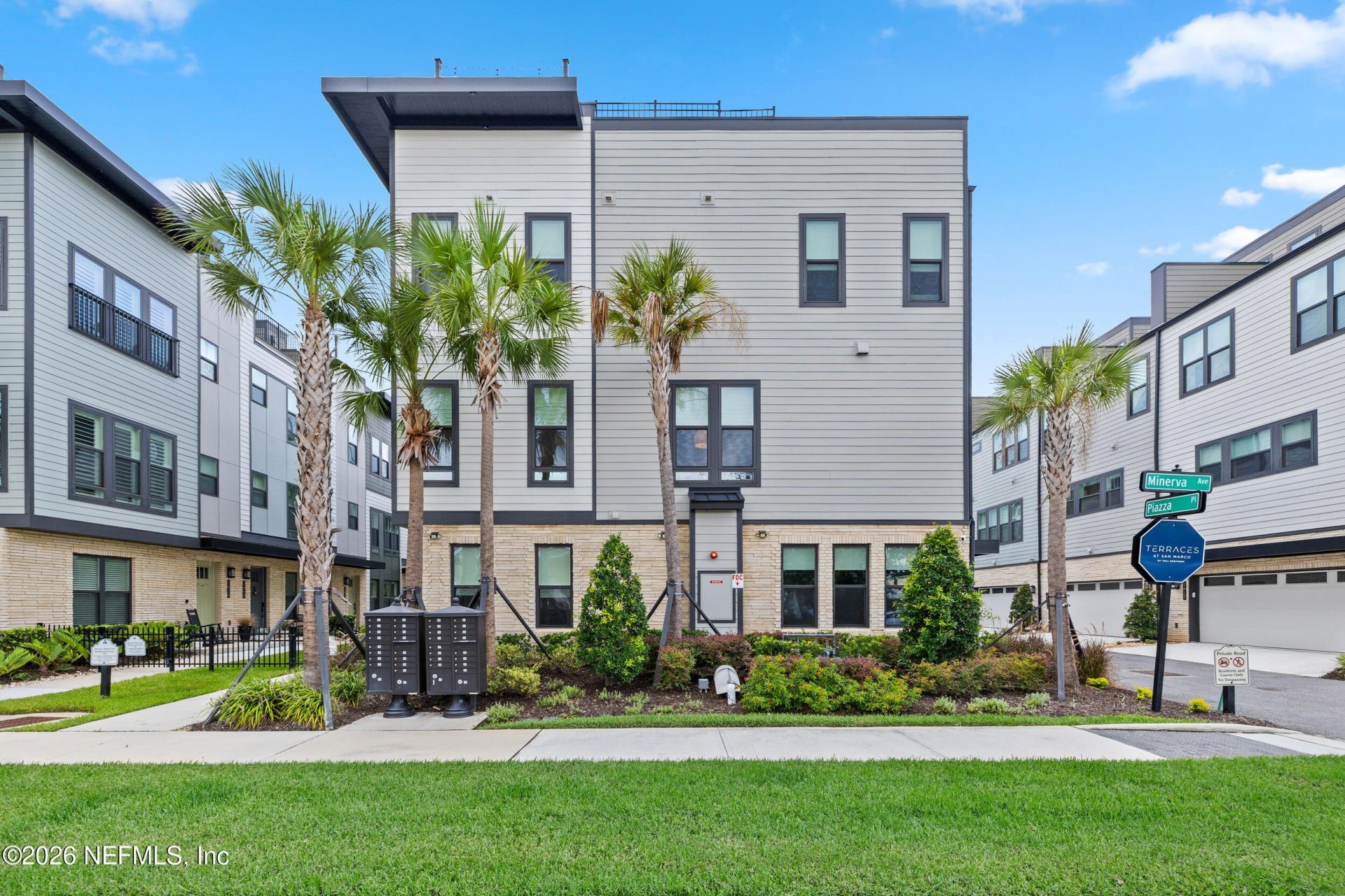 1611 Piazza Place, Jacksonville, FL 32207 Photo