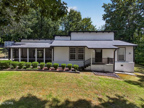 718 Hathburn Drive, Rockwood, TN 37854