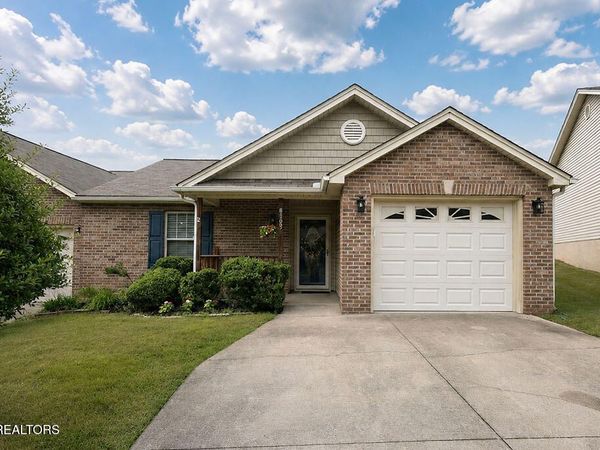 8165 Pepperdine Way, Knoxville, TN 37923