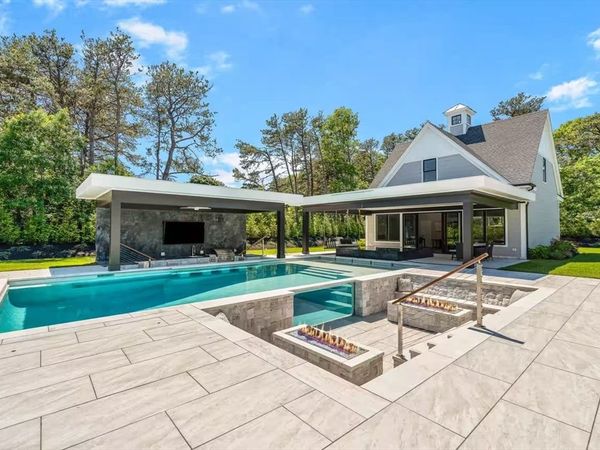 171 Searsville Rd, Dennis, MA 02660