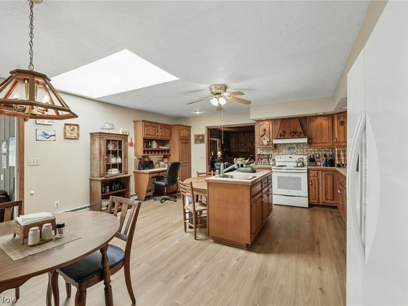 11843 Taylor Wells Road, Chardon, OH 44024 Photo 6