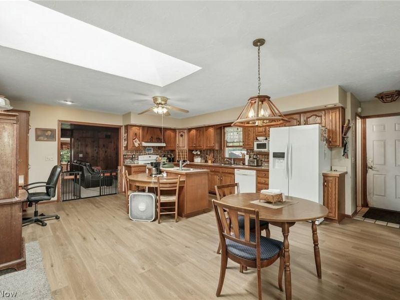 11843 Taylor Wells Road, Chardon, OH 44024 Photo 7