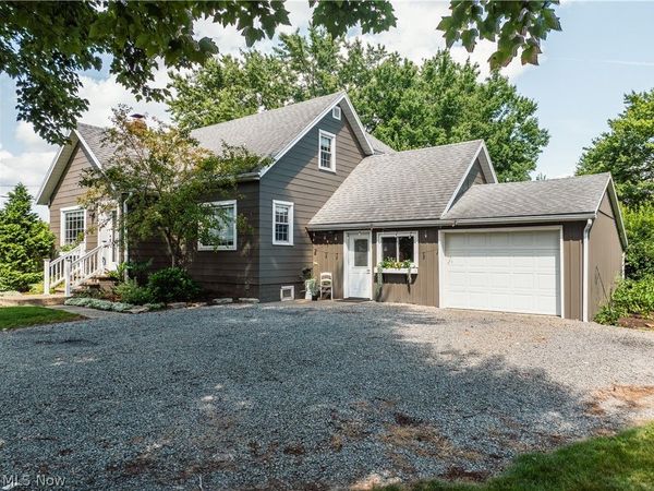 347 Bahlor St SW , Sugarcreek, OH 44681