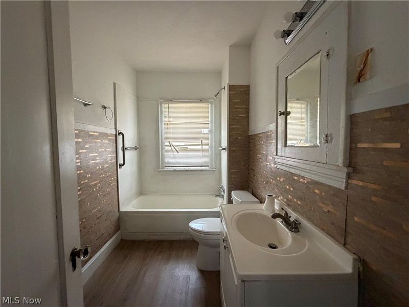 11409 Whitmore Avenue, Cleveland, OH 44108 Photo 10