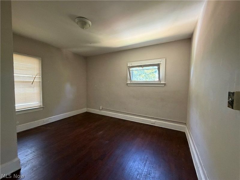 11409 Whitmore Avenue, Cleveland, OH 44108 Photo 8