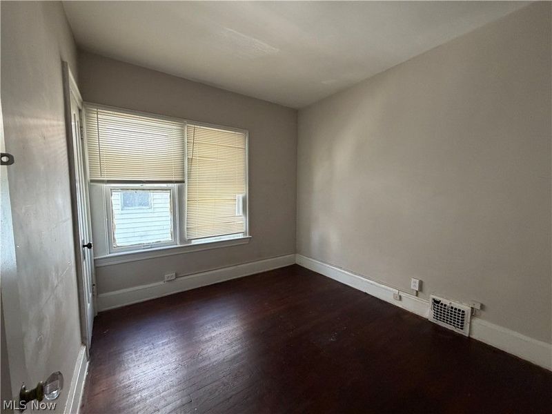 11409 Whitmore Avenue, Cleveland, OH 44108 Photo 9