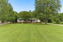 624 Coral Acres Drive photo 4