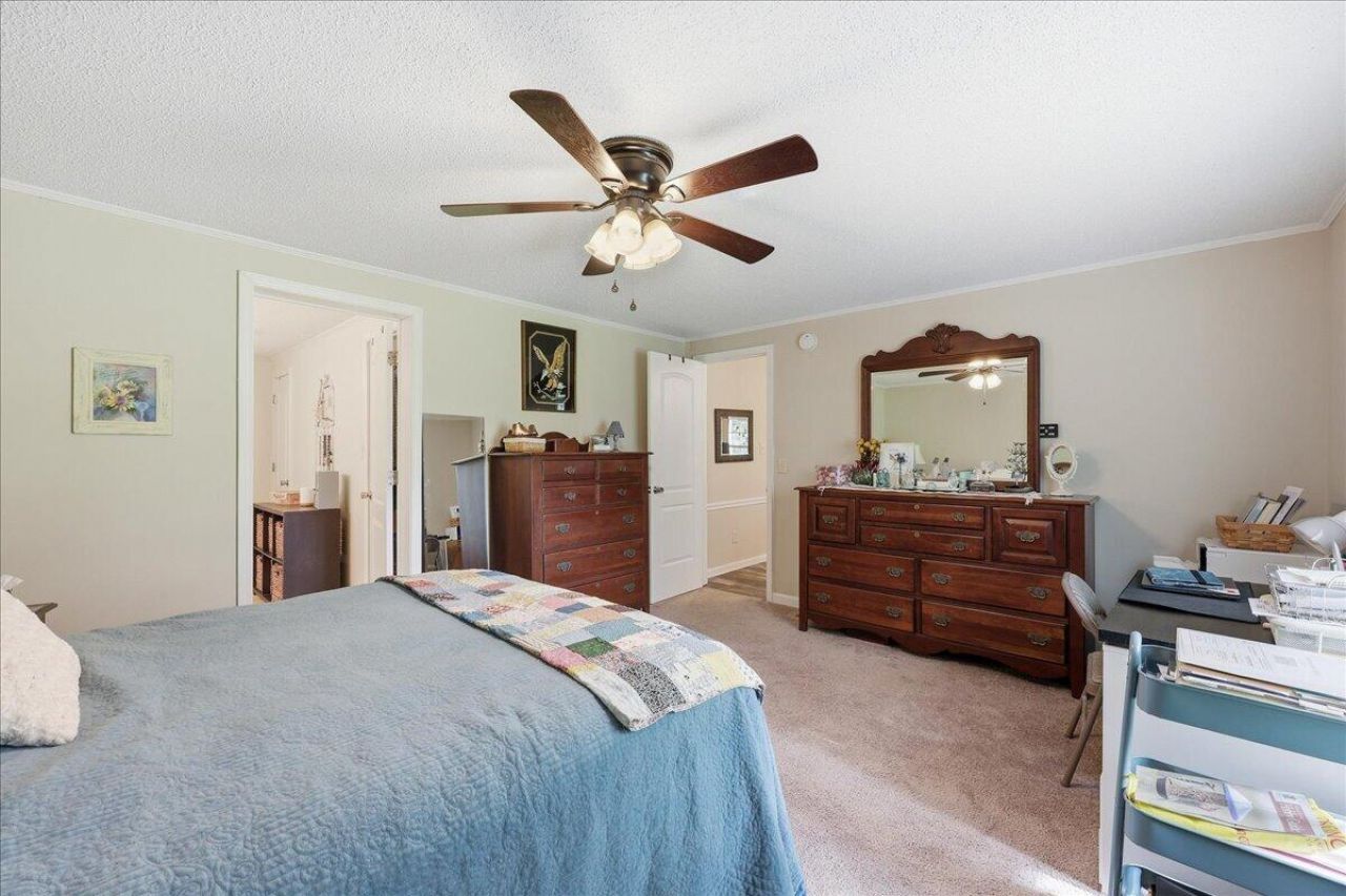 624 Coral Acres Drive Photo 33