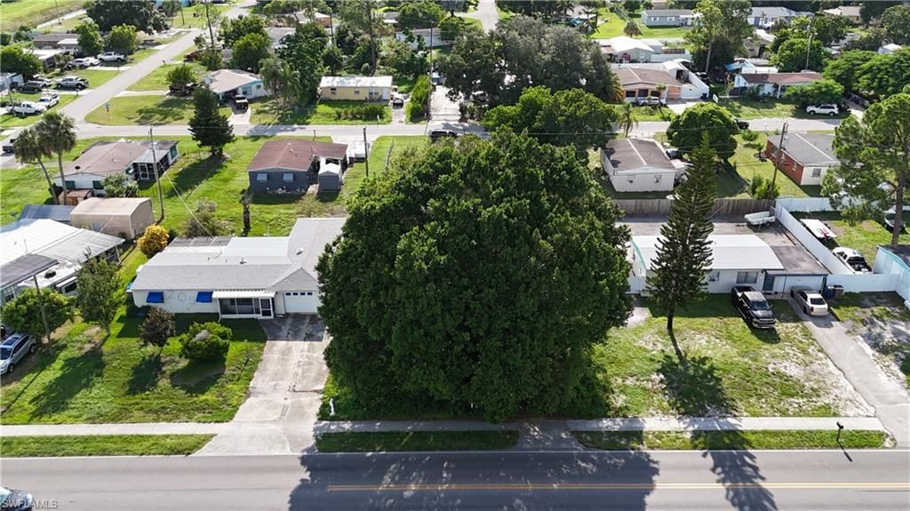 203 Alabama Rd S, Lehigh Acres, FL 33936 Photo