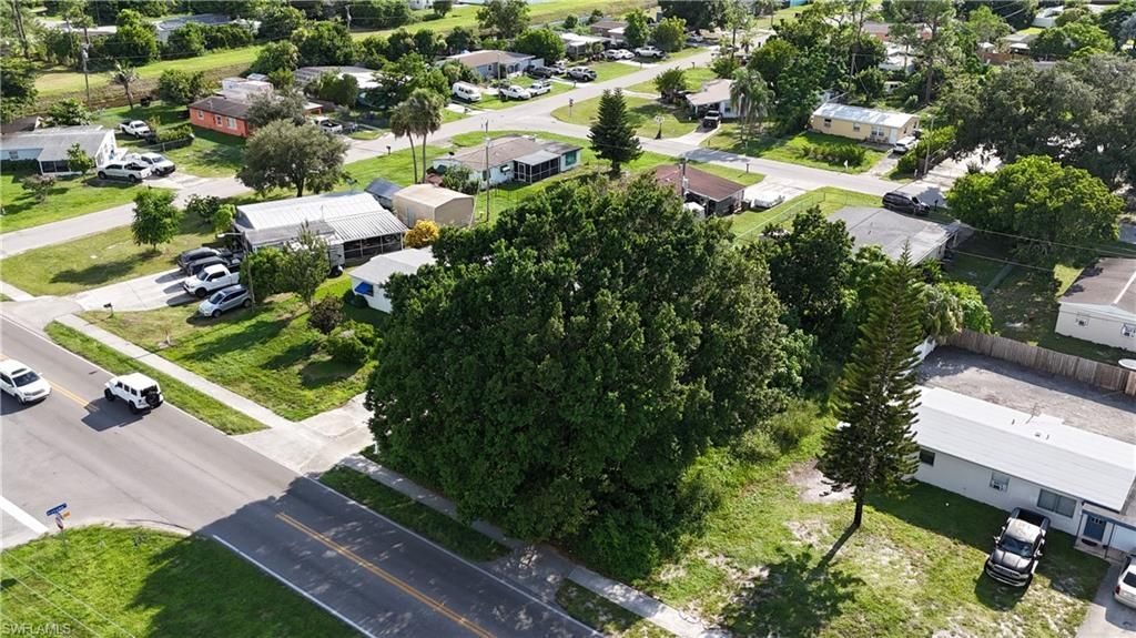 203 Alabama Rd S, Lehigh Acres, FL 33936 Photo