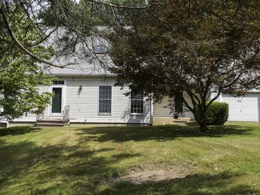 90 Mallory, Roxbury, CT 06783