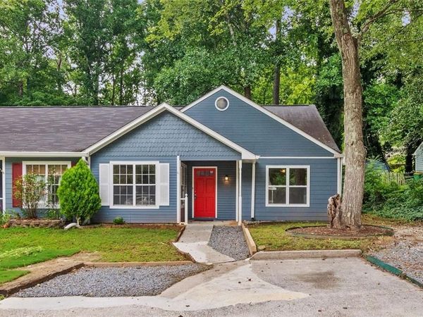 5126 Farm Place Drive NE, Woodstock, GA 30188