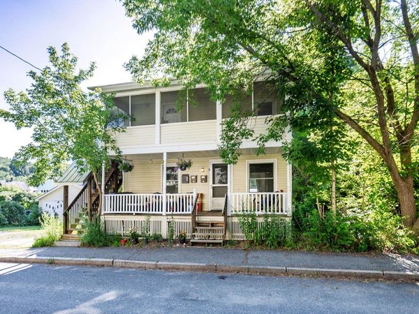 8 Pine Street, Lebanon, NH 03766