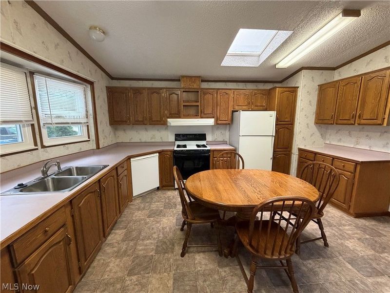 1229 Columbiana Lisbon Road, Unit 27, Columbiana, OH 44408 Photo 12