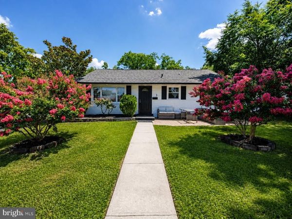 3 FERN CIRCLE, WEST BERLIN, NJ 08091