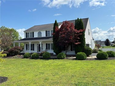 6407 Tulipwood Lane , Jamesville, NY 13078