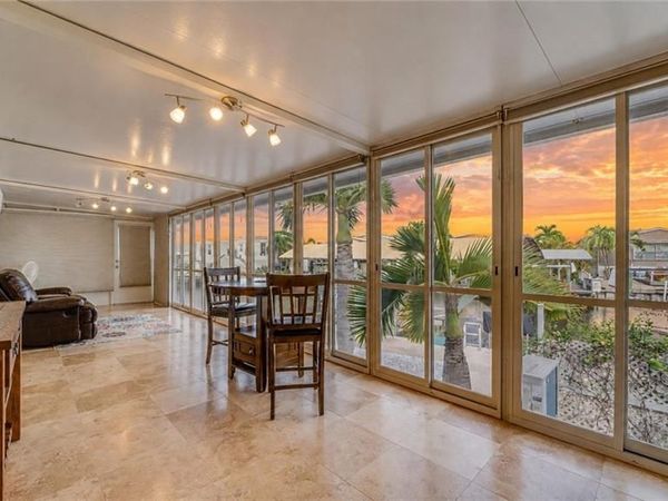 2941 Bowsprit LN , ST. JAMES CITY, FL 33956