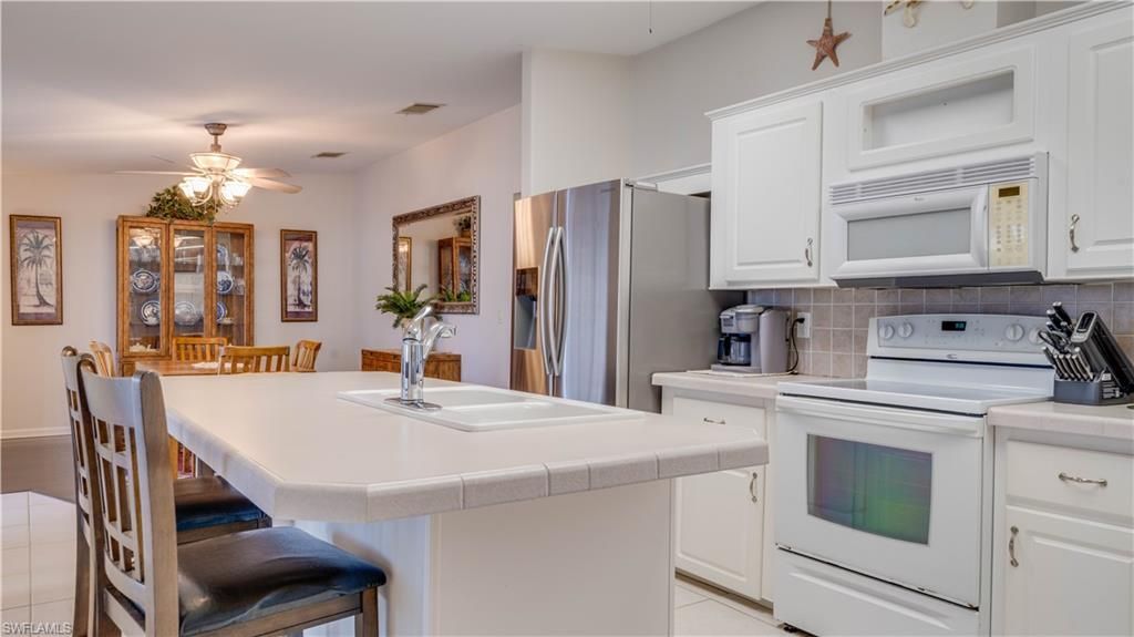 2941 Bowsprit Ln, Saint James City, FL 33956 Photo