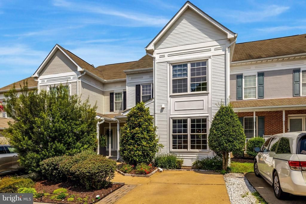 13112 Hearthside Lane, Fairfax, VA 22033 Main Photo
