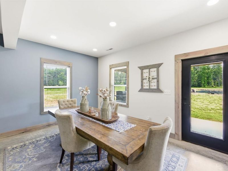 2585 Moler Road, Wayne Township, OH 45122 Photo 14