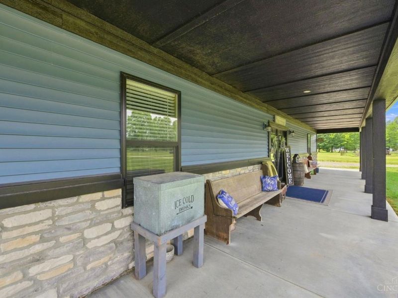 2585 Moler Road, Wayne Township, OH 45122 Photo 4