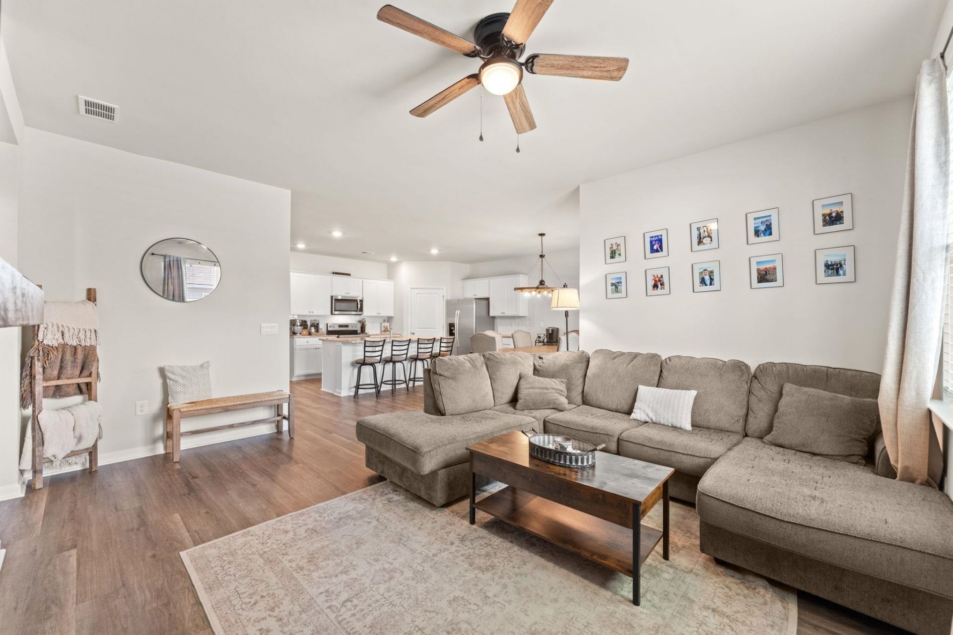 502 Sagebrush St. Photo 9