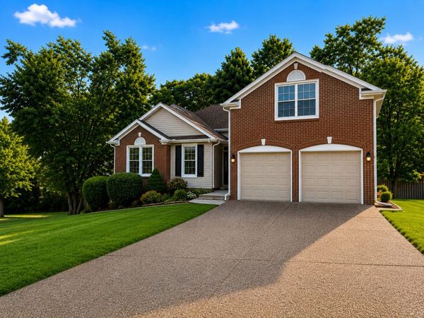2708 Leesa Ann Ln, Old Hickory, TN 37138