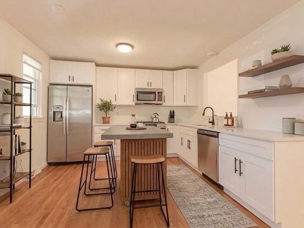 33 Lamplighter, Unit 33, Easton, MA 02375