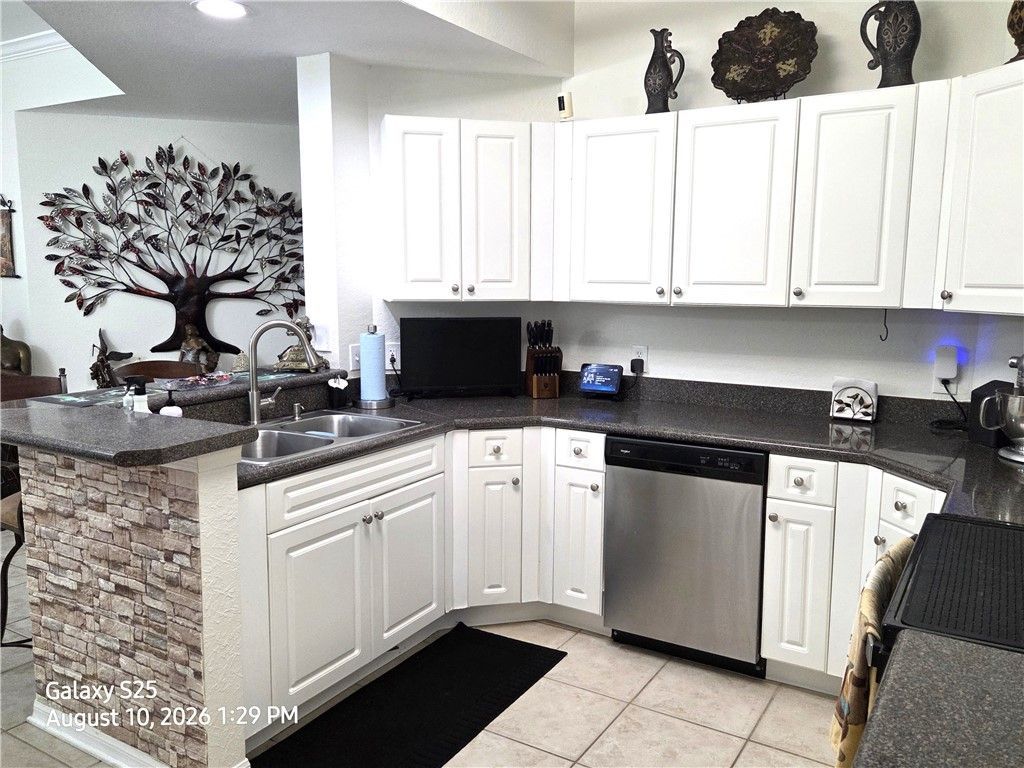 2254 57th Circle, Unit 2254, Vero Beach, FL 32966 Photo