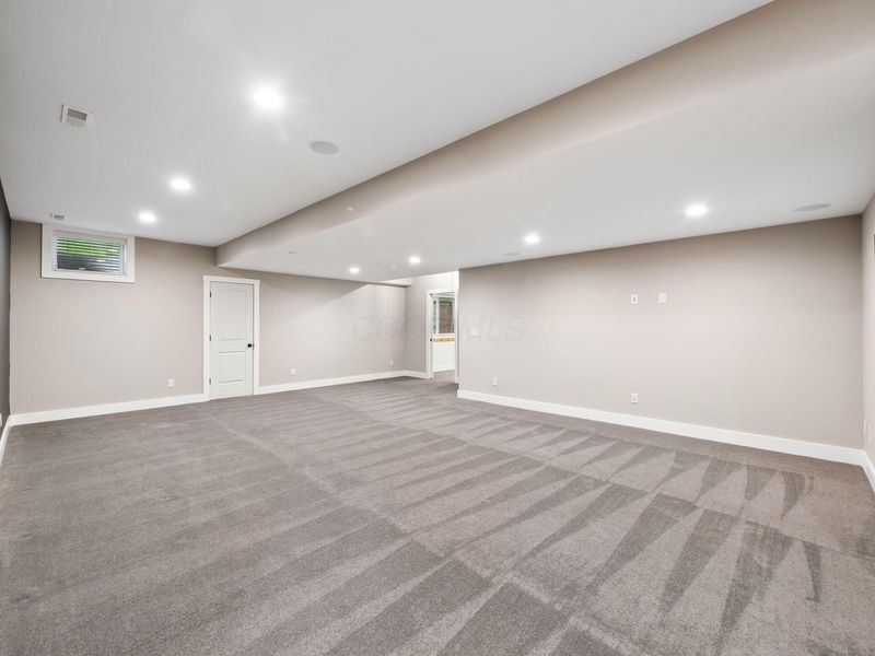8568 Liberty Road N, Powell, OH 43065 Photo 70