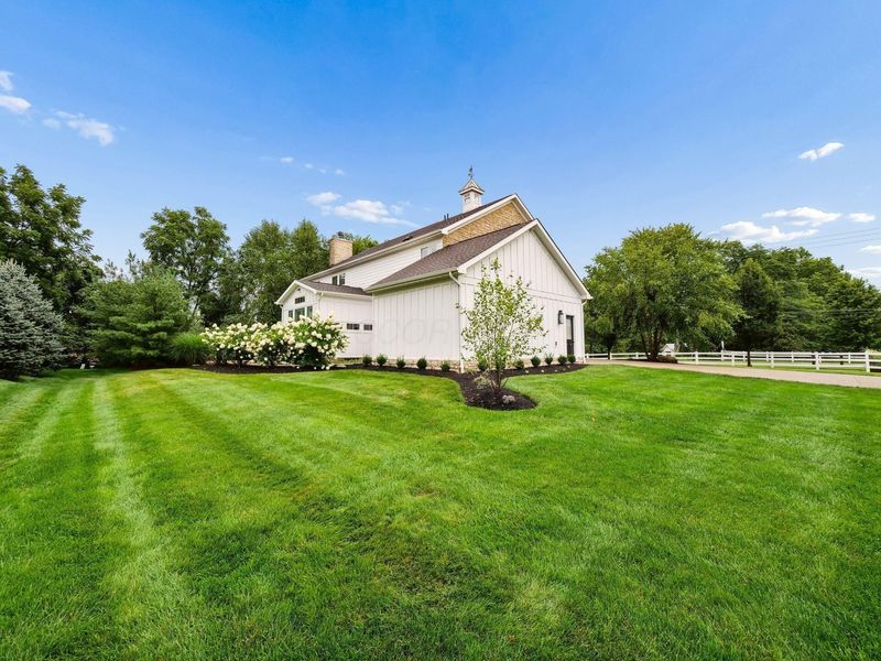 8568 Liberty Road N, Powell, OH 43065 Photo 79