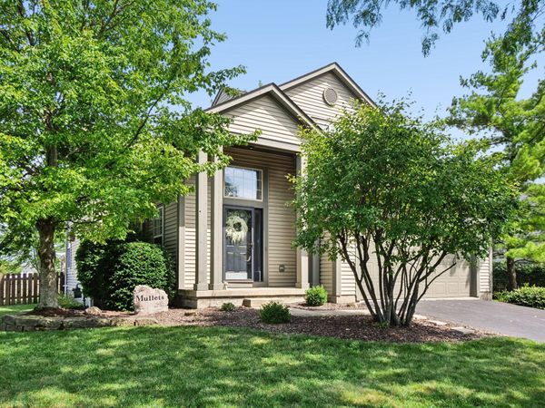 874 Lynnhaven Court , Columbus, OH 43228