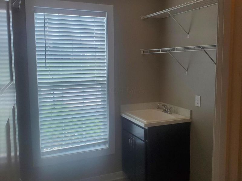 2261 Woodstock Avenue , Lewis Center, OH 43035 Photo 10