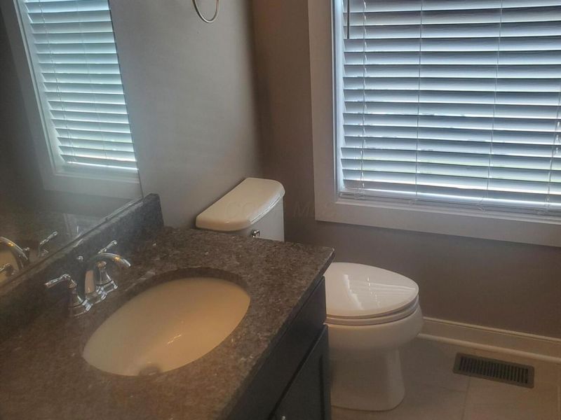 2261 Woodstock Avenue , Lewis Center, OH 43035 Photo 11