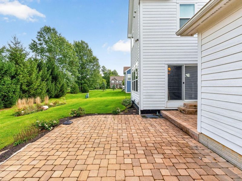 2261 Woodstock Avenue, Lewis Center, OH 43035 Photo 17