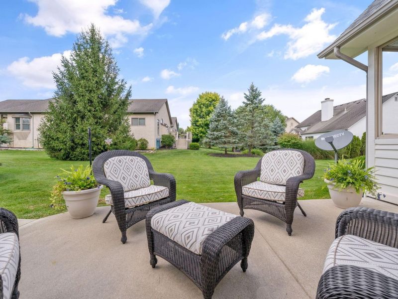 920 Linworth Village Drive, Columbus, OH 43235 Photo 14