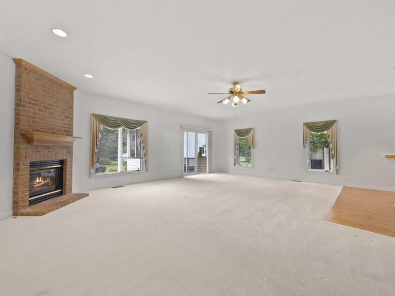 920 Linworth Village Drive, Columbus, OH 43235 Photo 8
