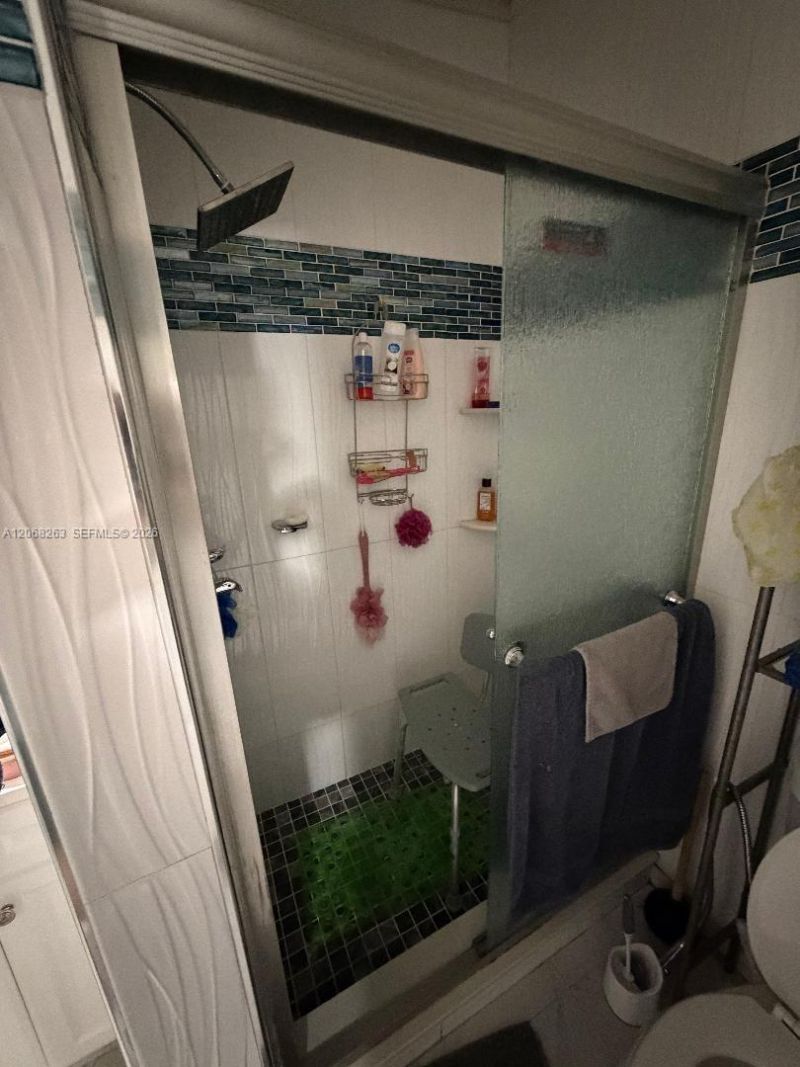 19800 SW 180th Ave Unit 569 , Miami, FL 33187 Photo