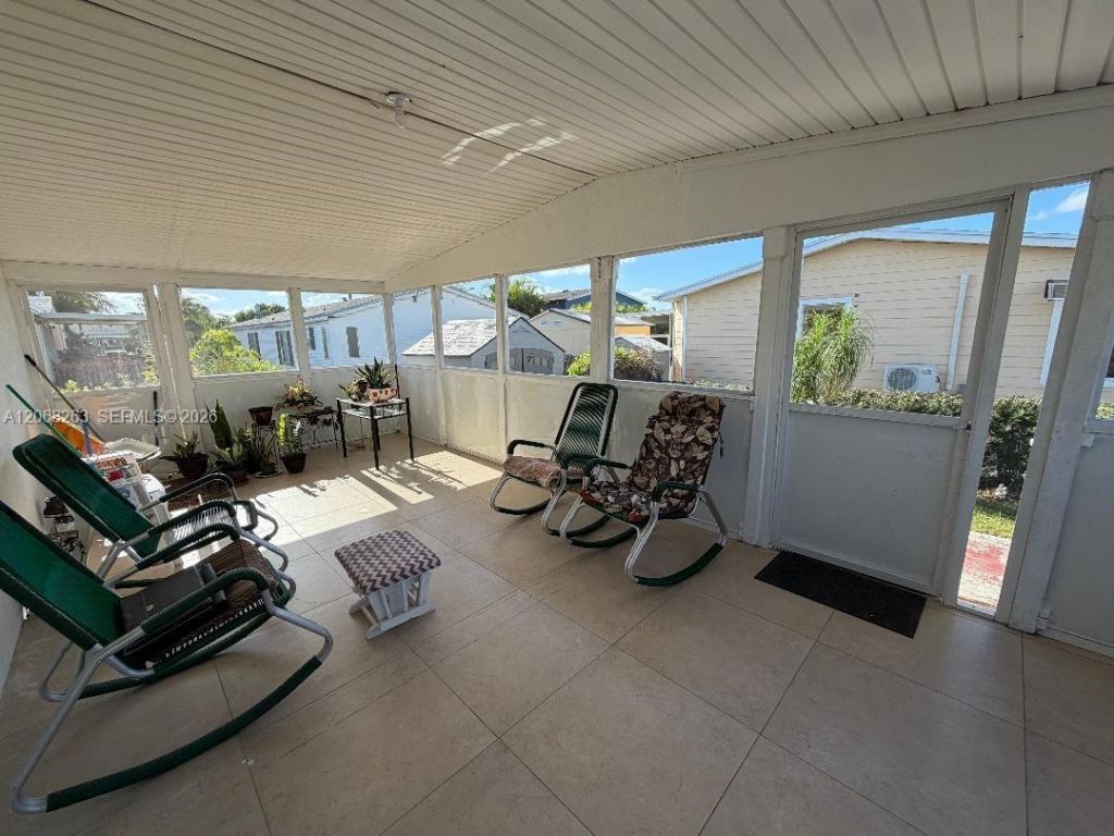 19800 SW 180th Ave Unit 569 , Miami, FL 33187 Photo
