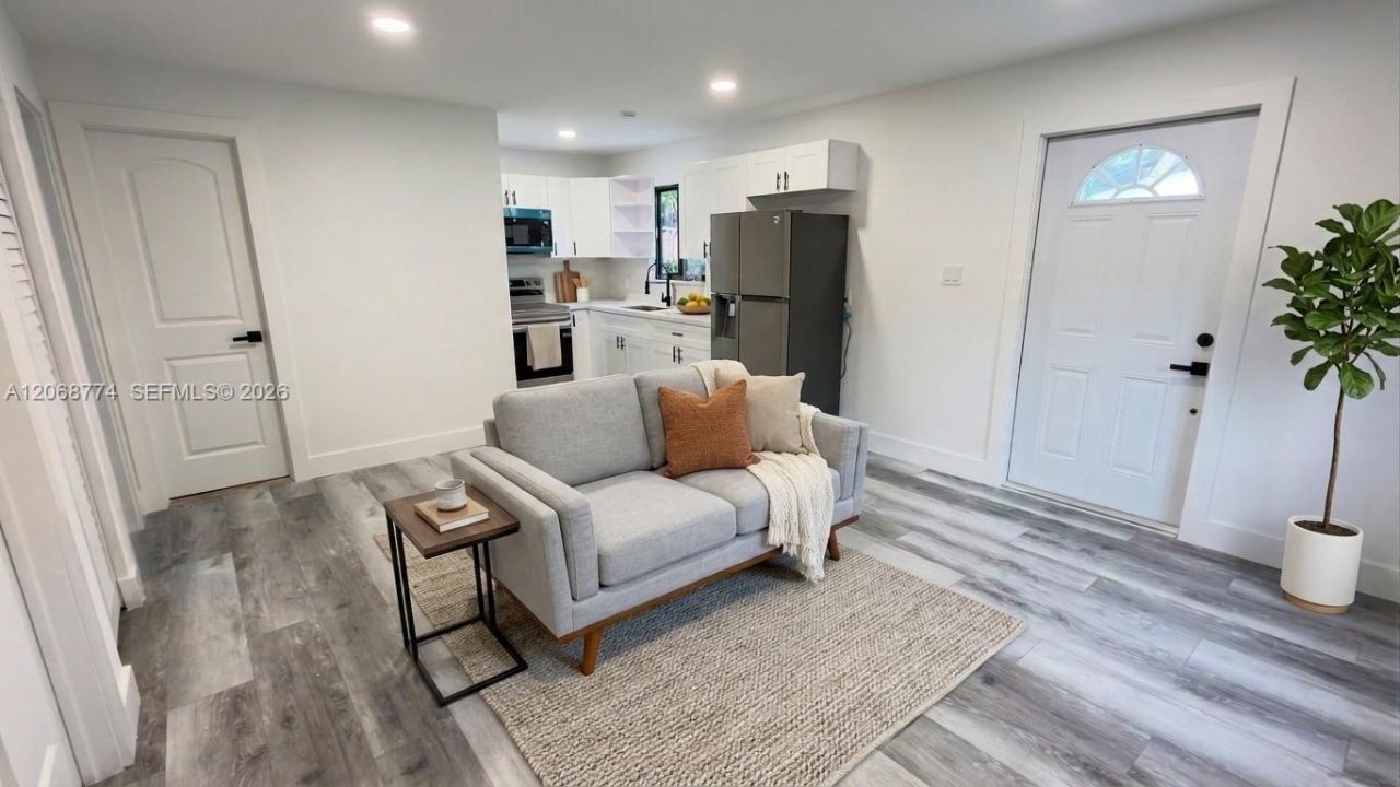 1243 NW 29th Ter , Miami, FL 33142 Photo