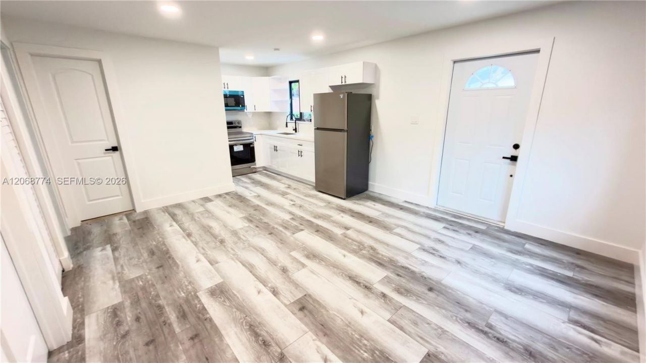 1243 NW 29th Ter , Miami, FL 33142 Photo