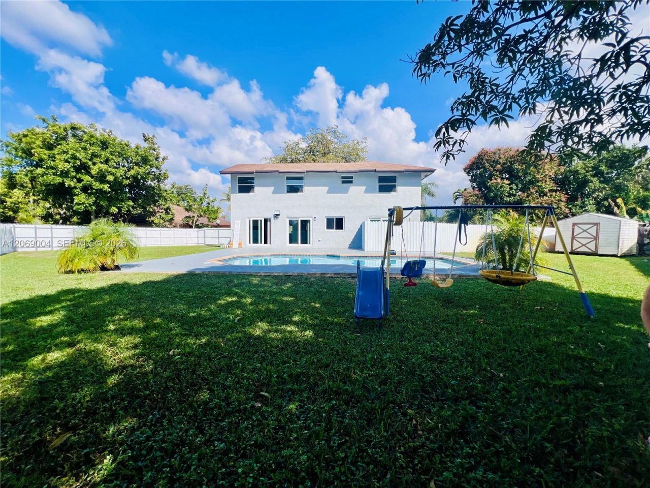 750 SW 98th Ave , Pembroke Pines, FL 33025 Photo